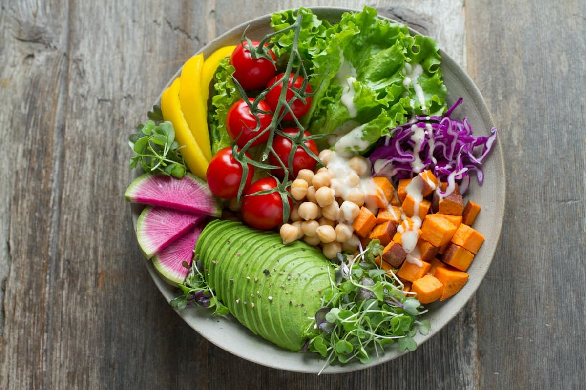 Holistic healthcare comparing functional medicine and chiropractic care